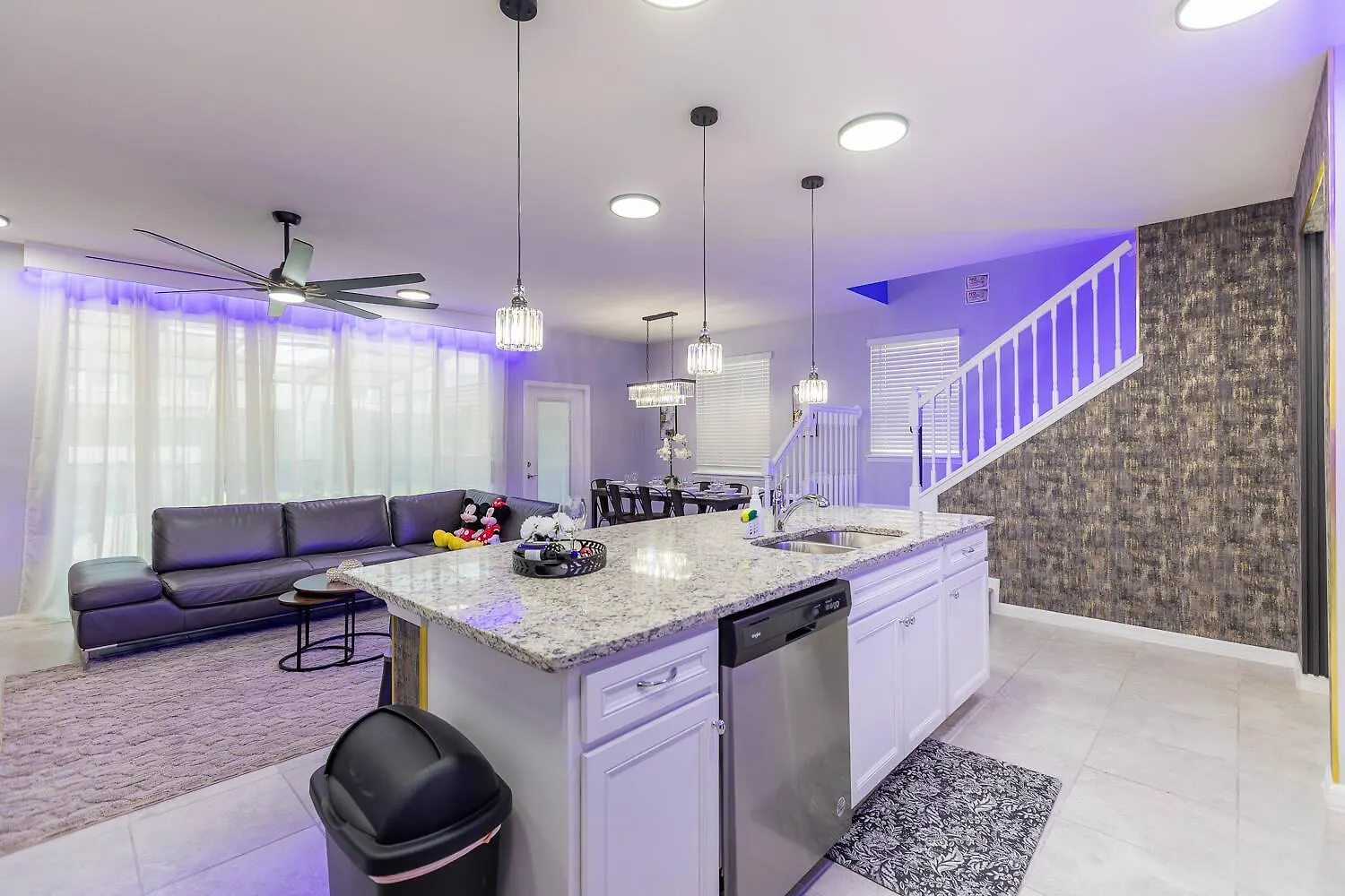 Themed House W Pvt Pool Game Room Near Disney Давенпорт